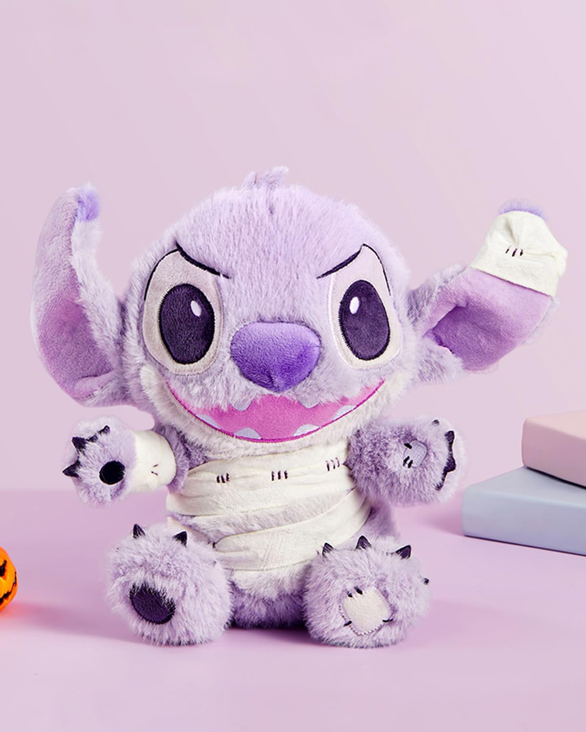 MINISO Disney Stitch Halloween Plush, juguete de peluche de momia d...