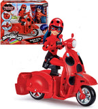 BANDAI Miraculous Ladybug Switch N Go Scooter y Fashion Doll Playse...