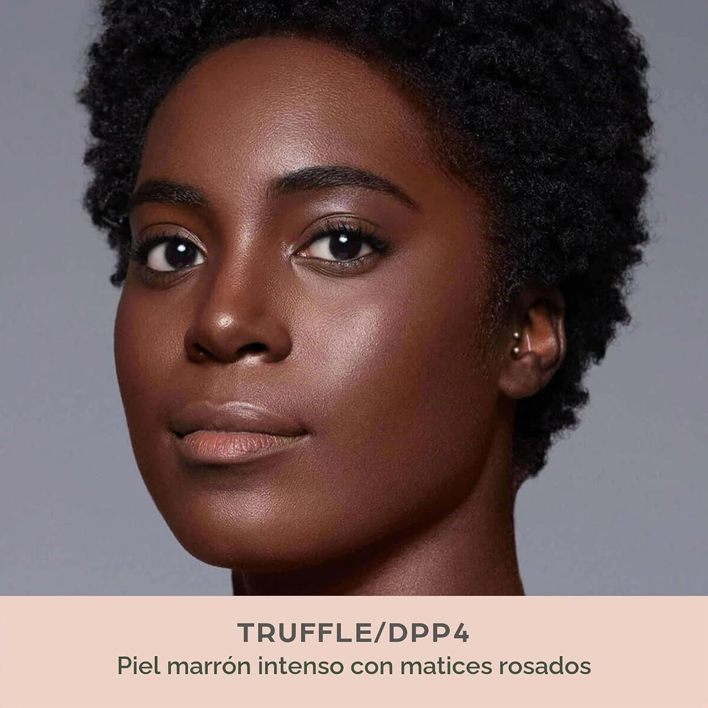 Base de maquillaje mineral prensada 4 en 1 PÜR con SPF 15