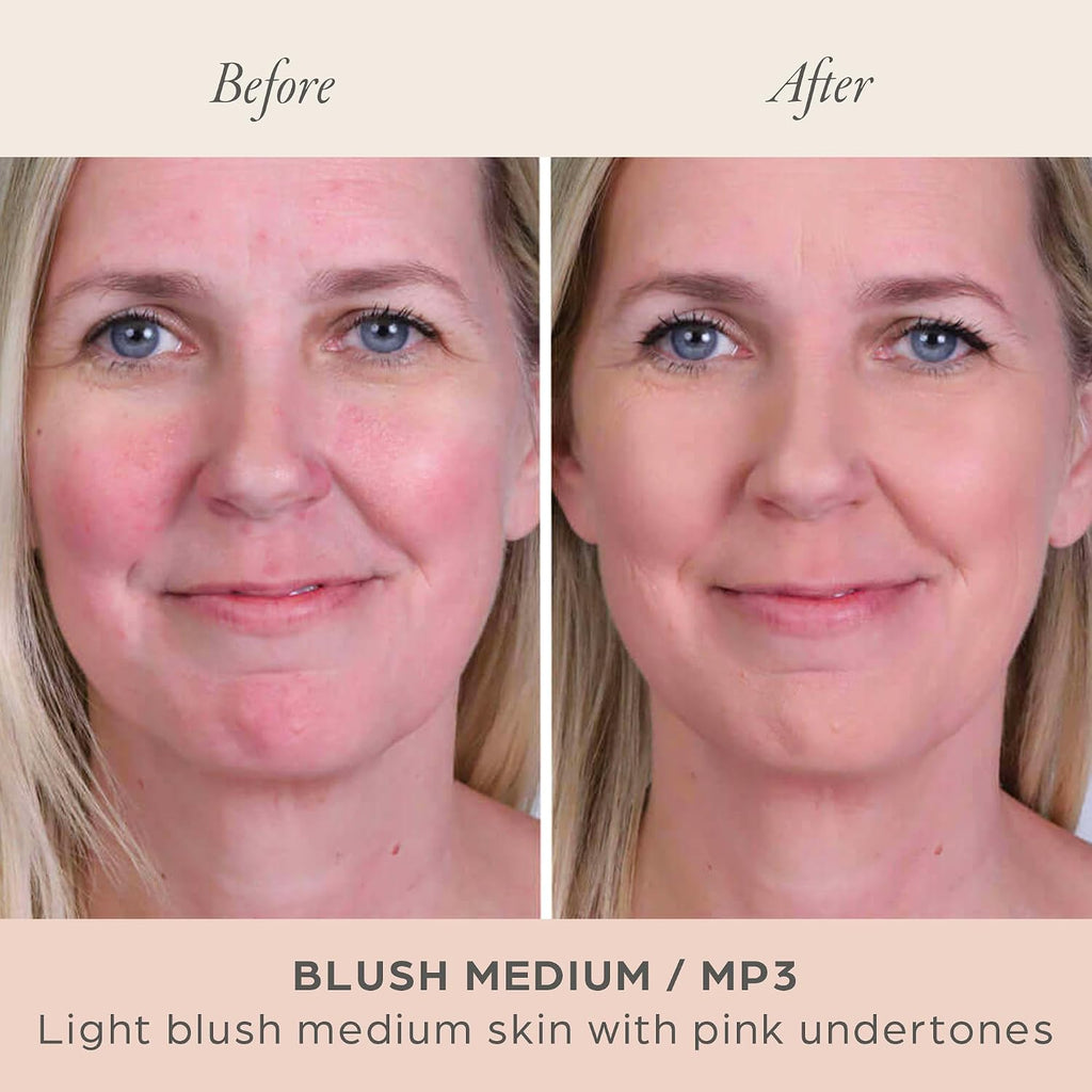 Base de maquillaje mineral prensada 4 en 1 PÜR con SPF 15