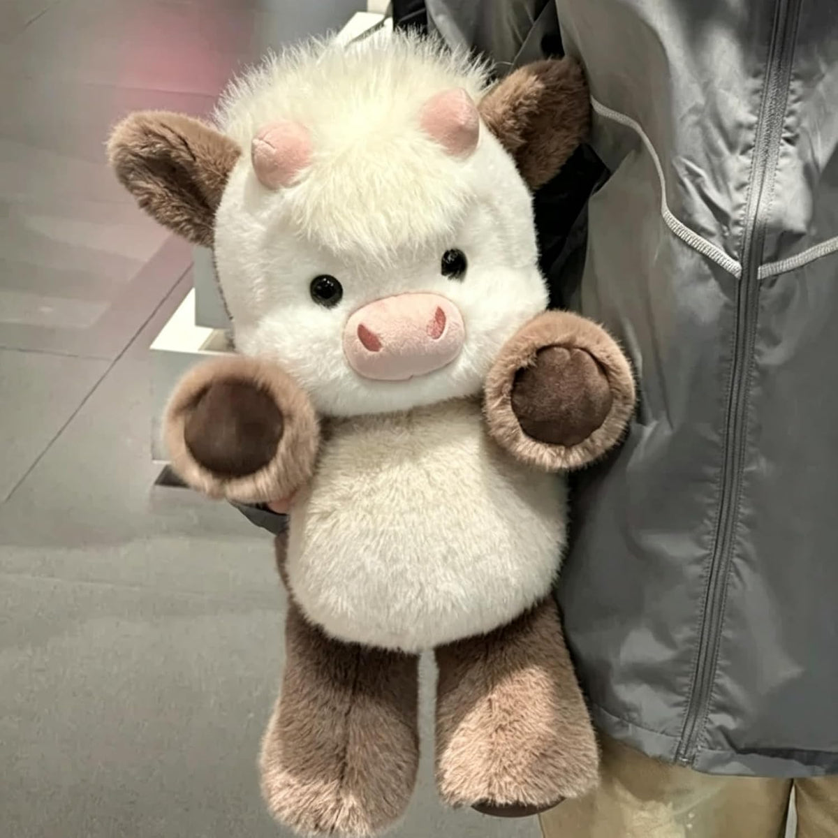 Peluche corriendo de vaca de las tierras altas, 16.5 pulgadas, ador...