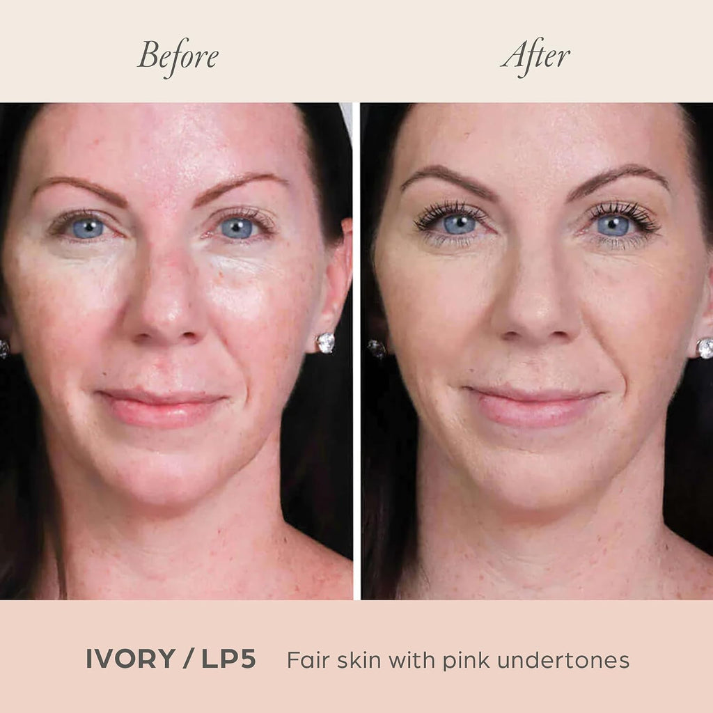 Base de maquillaje mineral prensada 4 en 1 PÜR con SPF 15