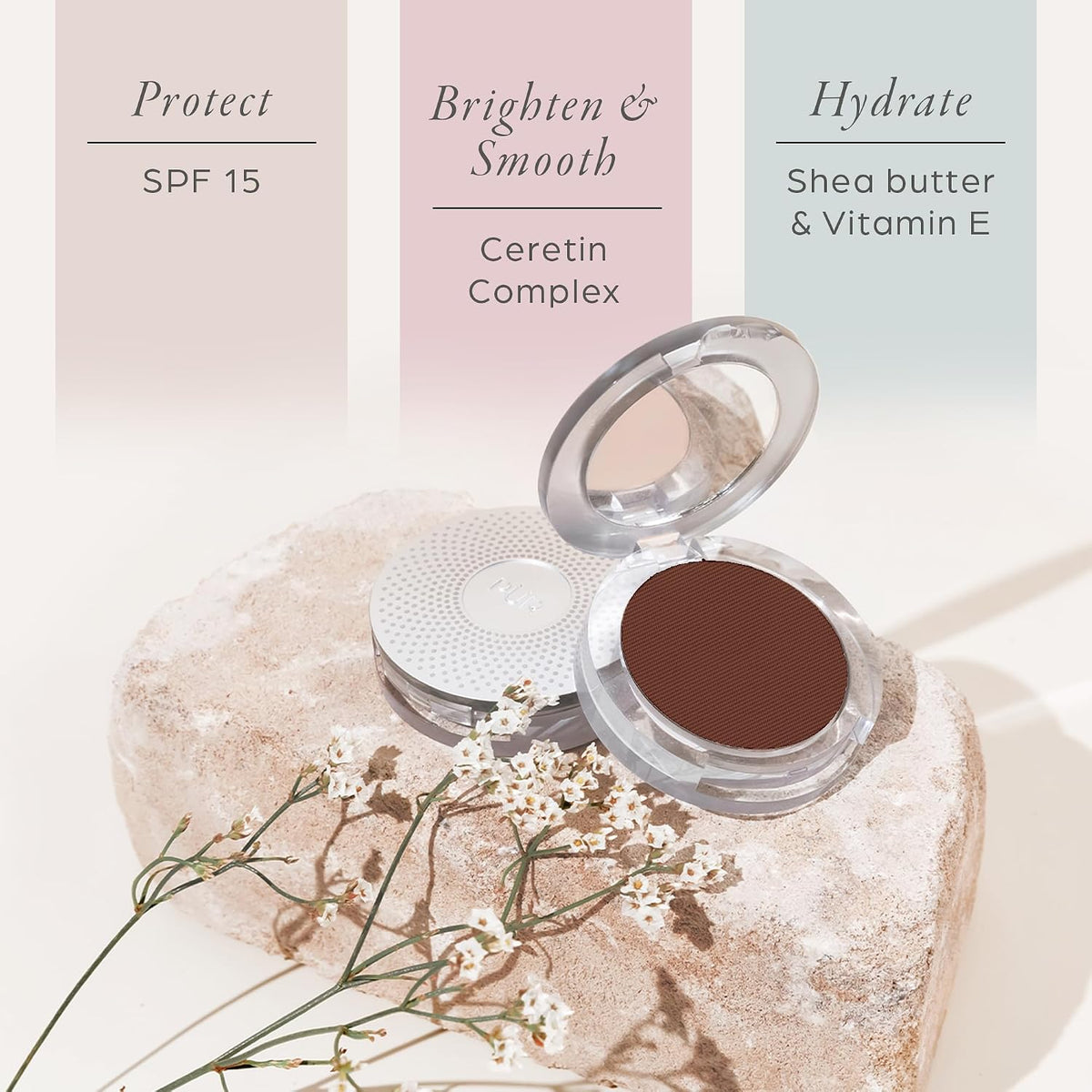Base de maquillaje mineral prensada 4 en 1 PÜR con SPF 15