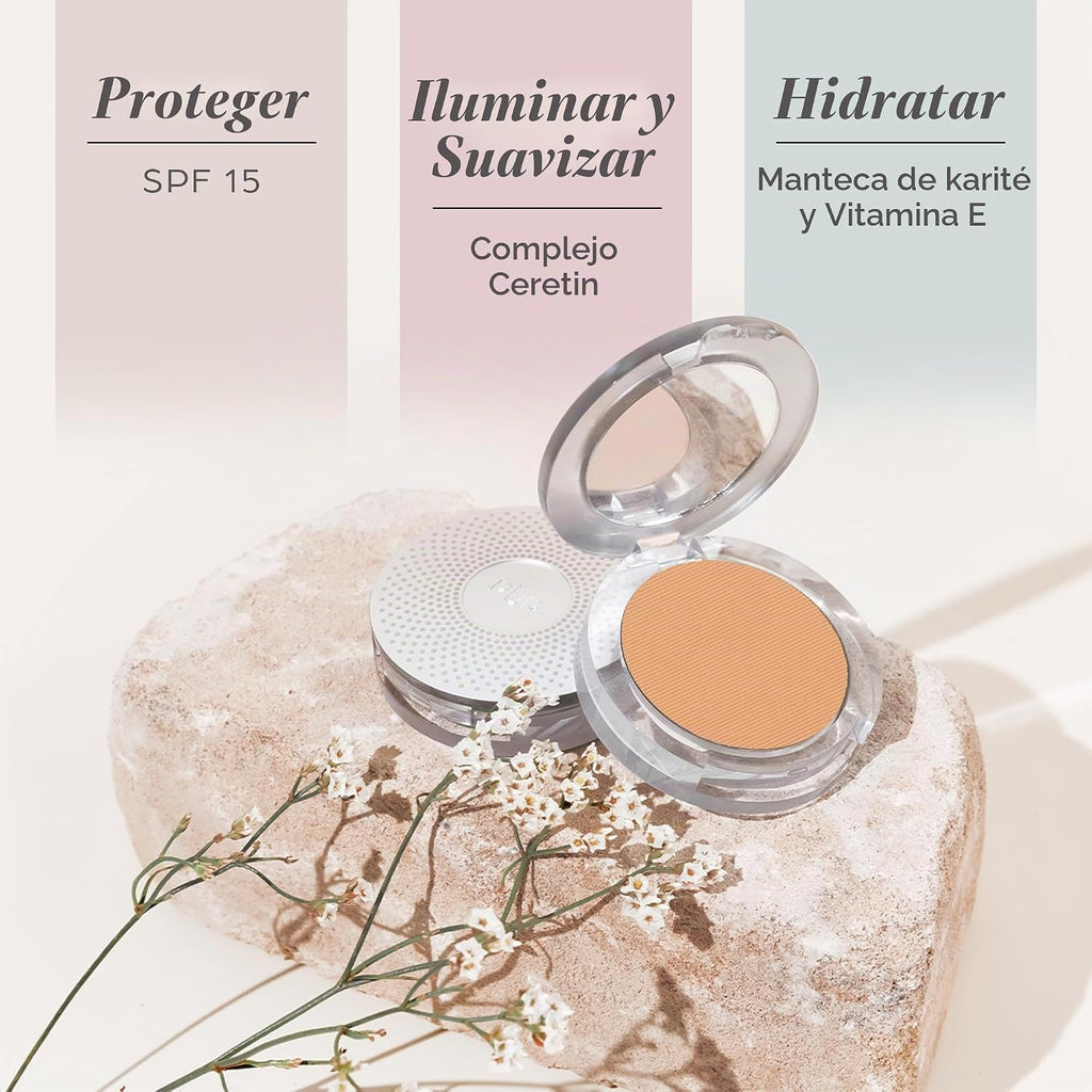 Base de maquillaje mineral prensada 4 en 1 PÜR con SPF 15