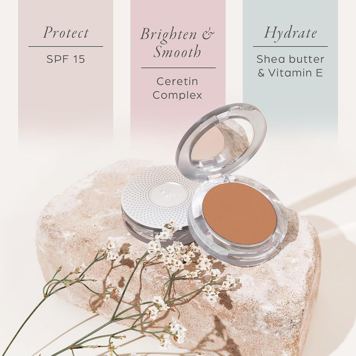 Base de maquillaje mineral prensada 4 en 1 PÜR con SPF 15
