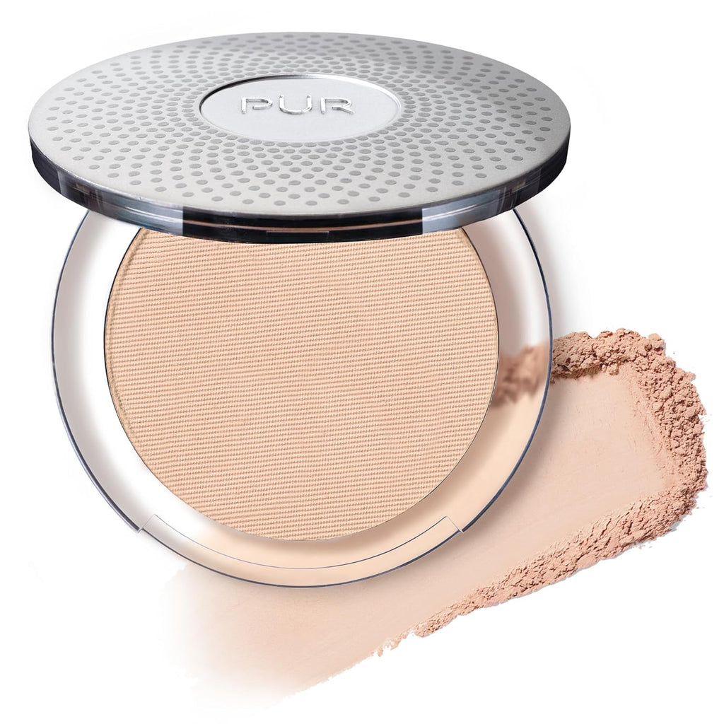Base de maquillaje mineral prensada 4 en 1 PÜR con SPF 15